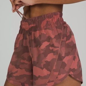 Lululemon Track That Mid Rise Lined Short 5”